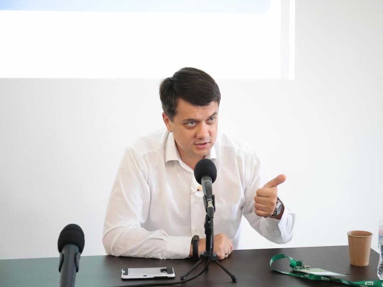Разумков: Ми бачили, що під кінець року вони йшли на рекламу, а не на розбудову партійної структури