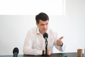 Разумков: Ми бачили, що під кінець року вони йшли на рекламу, а не на розбудову партійної структури