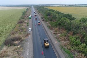 Правительство направило средства на ремонт дорог