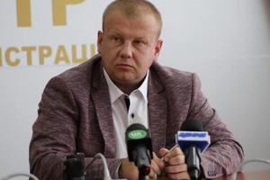 Віталій Сурай: Дві гілки – одна зі Станиці Луганської в бік РФ, друга – Попасна – Куп'янськ, між ними немає сполучення, дорогу треба будувати