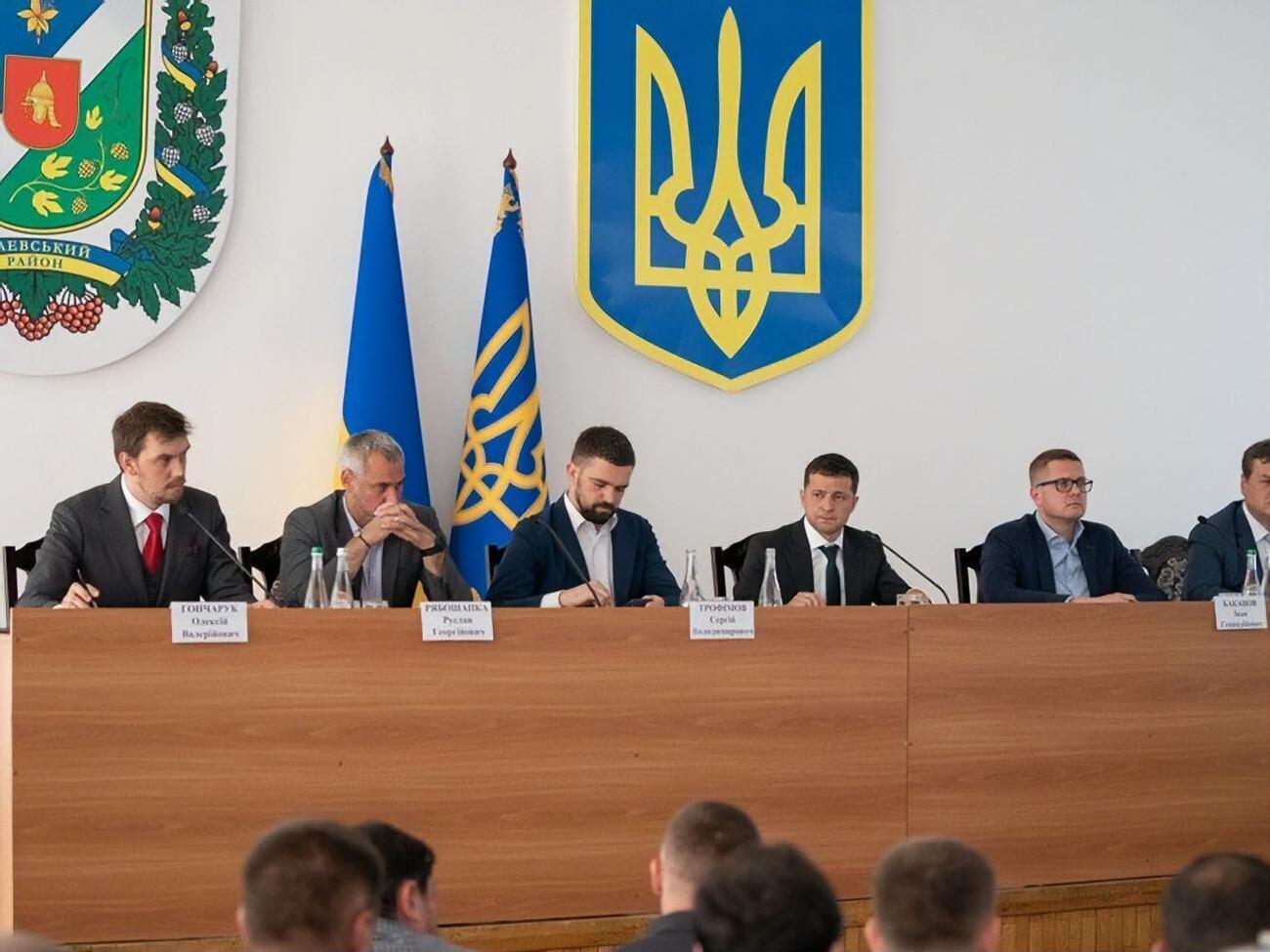 У претендента на посаду голови РДА має бути як мінімум п'ять років досвіду роботи на керівних посадах
