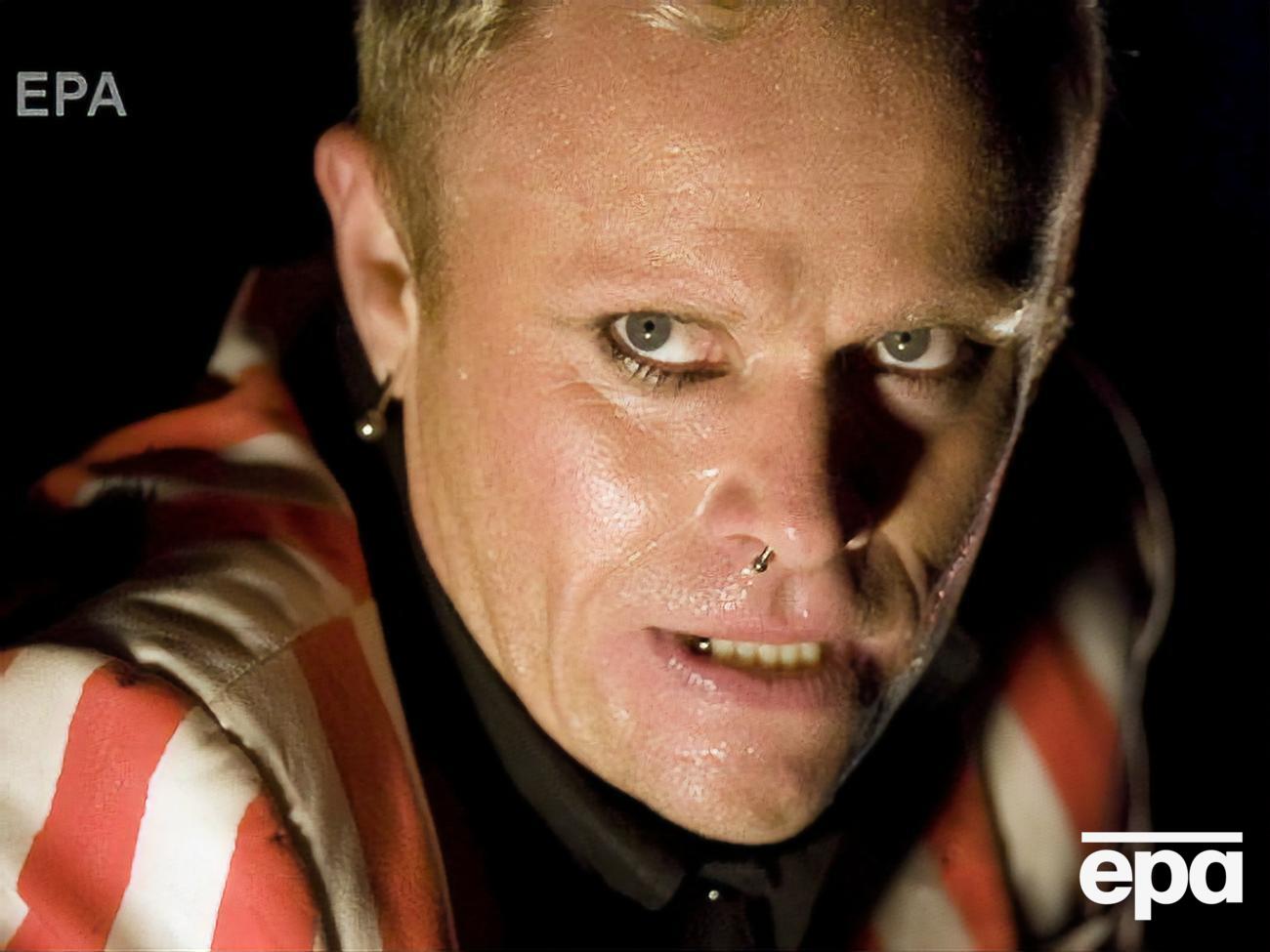 Флинт покончил с собой в возрасте 49 лет