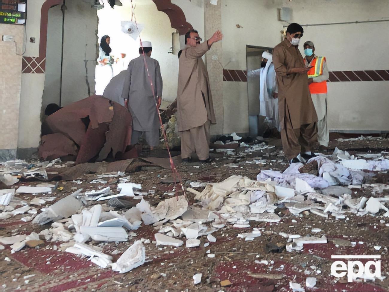 Взрывное устройство было заложено в хорошо охраняемой мечети