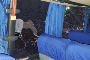 Столкновения были вызваны нападением на автобус с футболистами