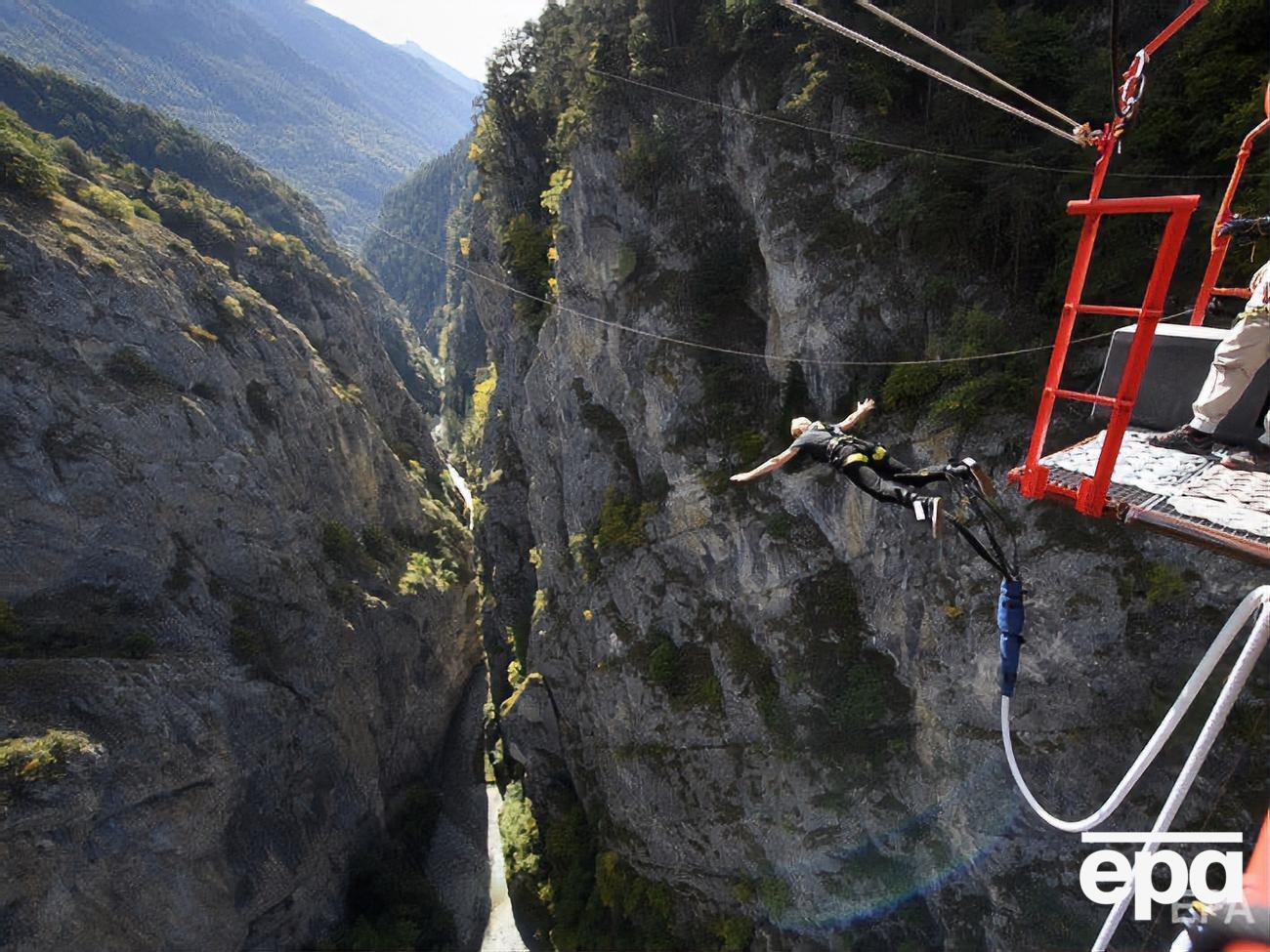 Пресс-секретарь Буковеля сообщила, что работа аттракциона прекращена