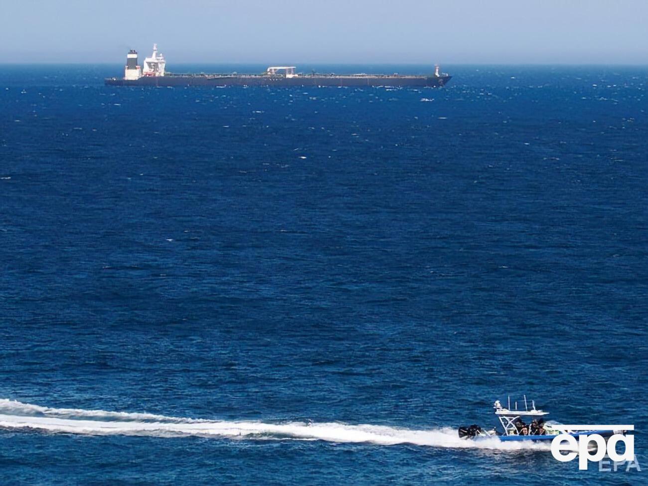 Танкер Grace 1 направился в сторону международных вод