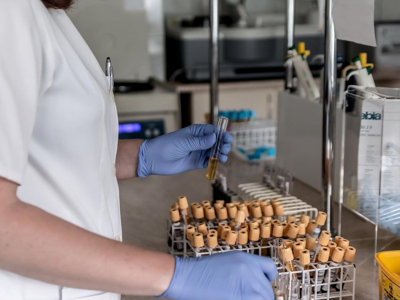 Дитину лікуватимуть в "Охматдиті"