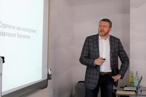 Тимофєєв просить дочекатися президентського указу