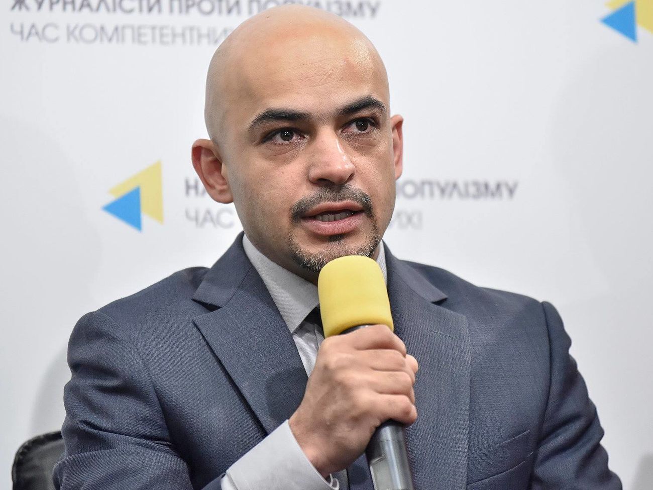 Разумков назвав "несправедливою" зарплату нардепа в розмірі 50 тис. грн. Підтримую. Не створюйте умов для корупції, щоб потім героїчно боротися з нею