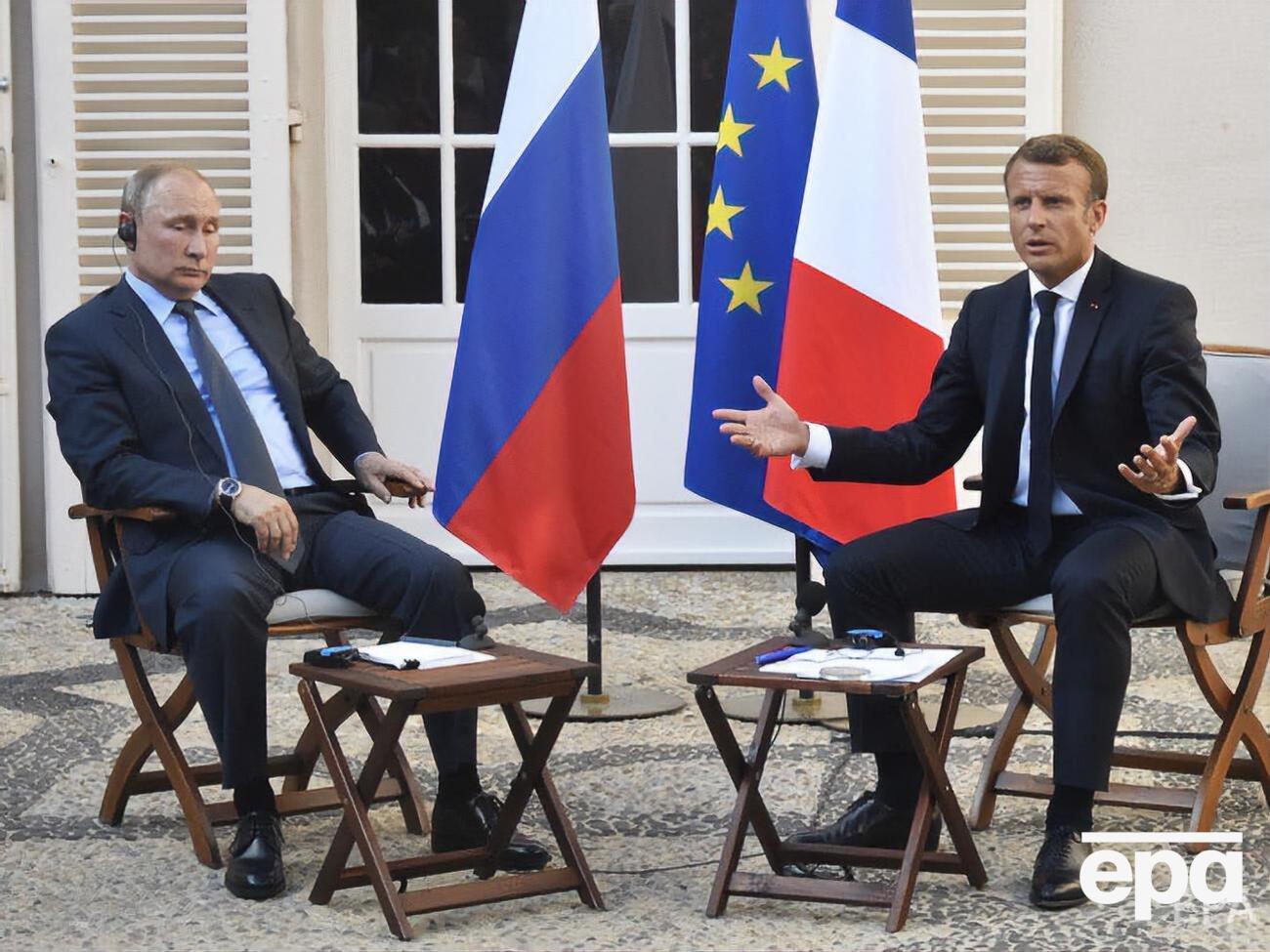 Макрон сказав, що поговорить із Путіним про Україну