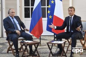 Макрон сказал, что поговорит с Путиным об Украине