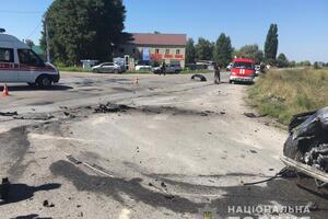 Постраждалі внаслідок аварії перебувають у тяжкому стані