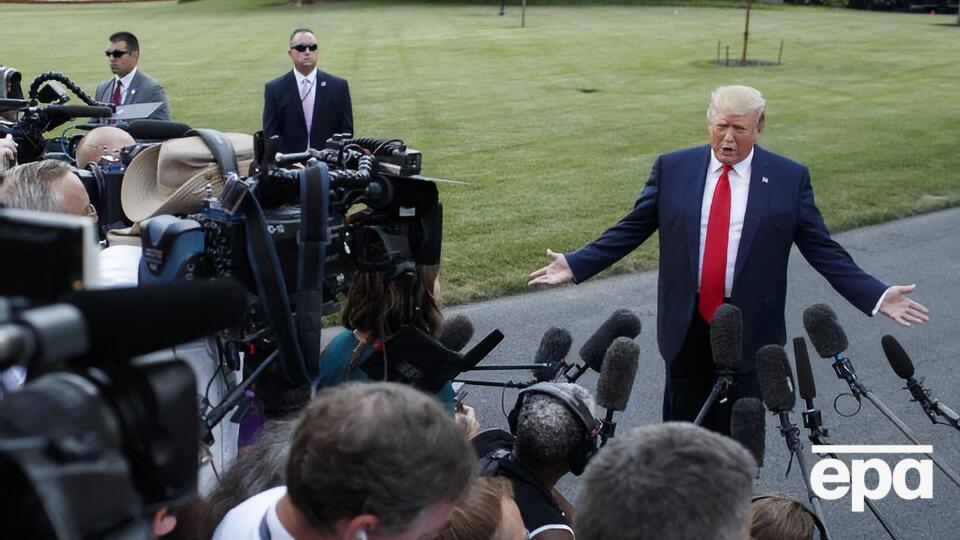 Politico стверджує, що Трамп схвалив запровадження нових санкцій