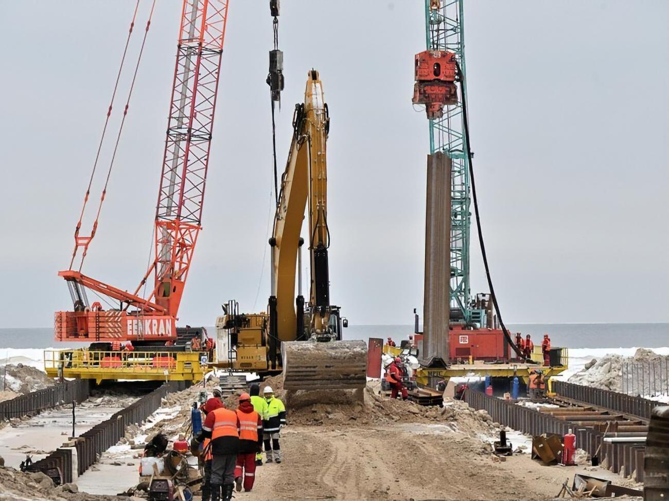 Строительство газопровода "Северный поток-2" намерены завершить, говорится в заявлении&nbsp;Nord Stream 2 AG