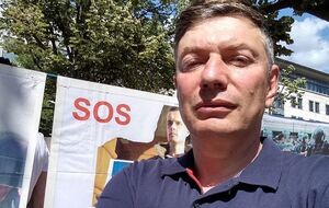 Хочется верить, что путинский культ станет последним. Должна же когда-нибудь закончиться бесконечная гонка России от реформ к диктатуре и обратно