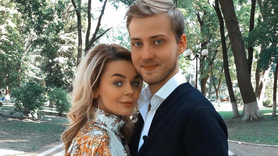 За весілля Гросу та Комкова заплатили батьки нареченої