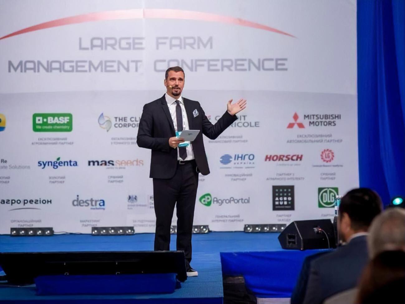 Абромавичус: Потрібно рухатися вперед і дати людям надію, що компанією "Укроборонпром" можна керувати за помогою інших методів