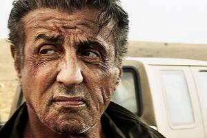 Сталлоне исполняет роль Рэмбо