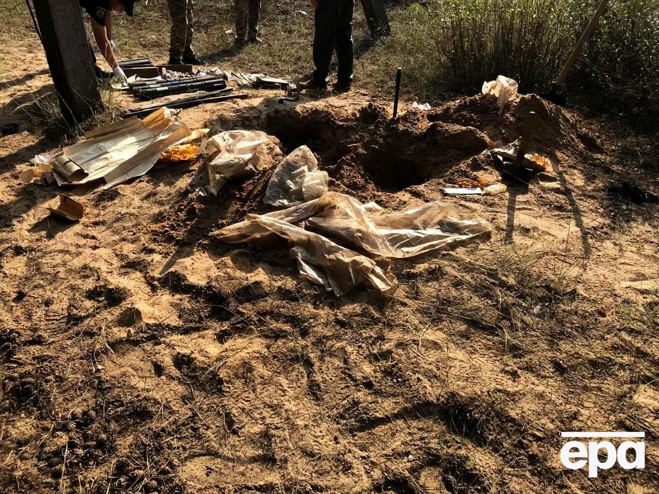 Схованку виявили неподалік від лісосмуги