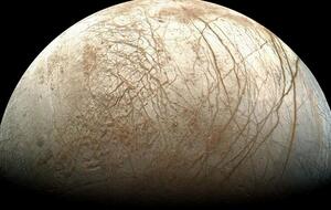 Ученые полагают, что в океане на Европе может существовать жизнь