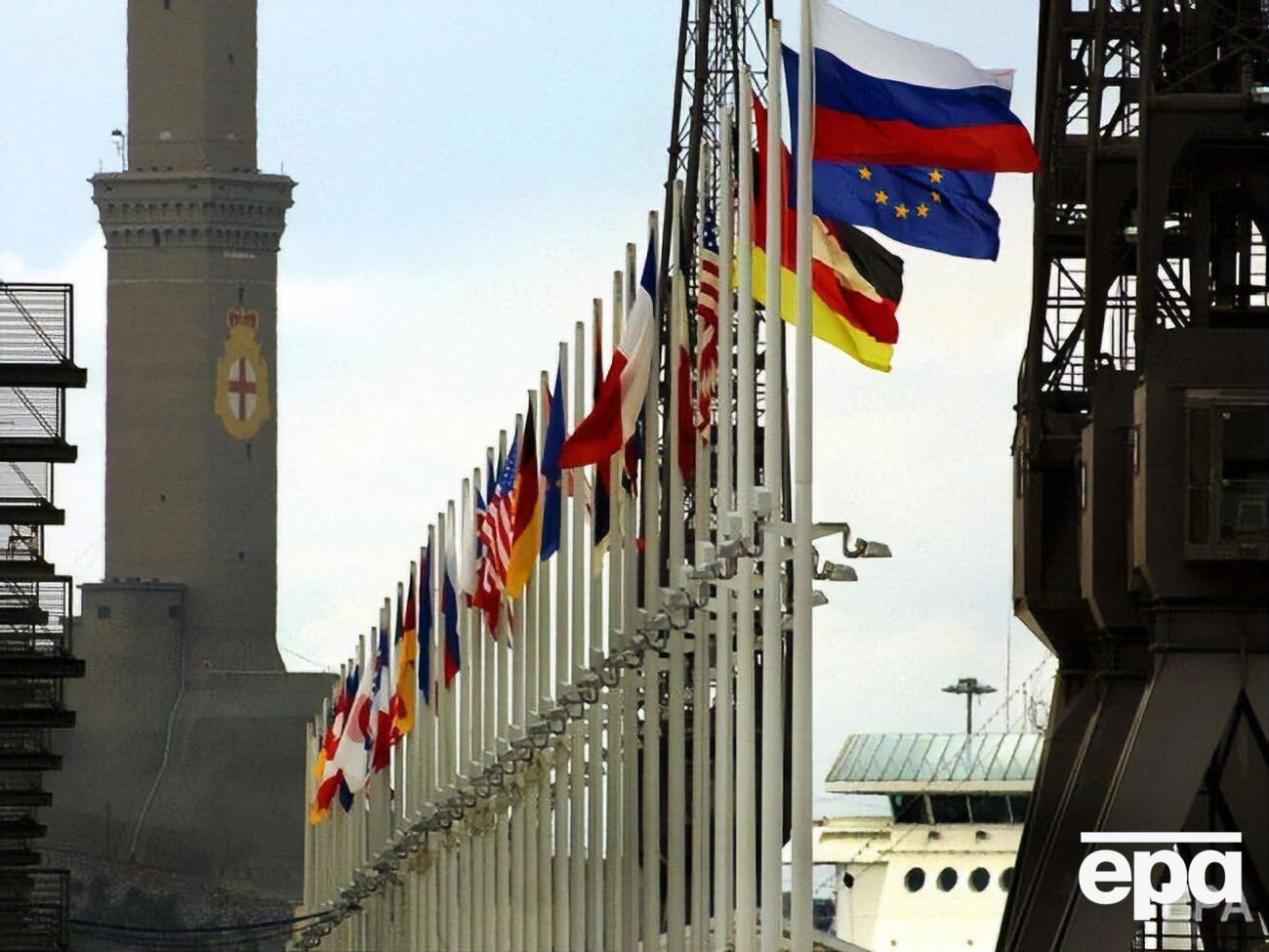 РФ участвовала в саммитах клуба наиболее развитых стран мира с 1997 года. G7 отказалась от формата G8 в 2014 году из-за аннексии Крыма