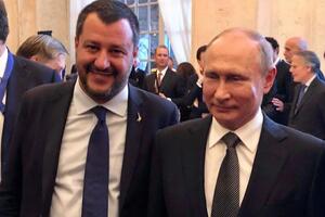 Вице-премьер Италии Маттео Сальвини и президент РФ Владимир Путин