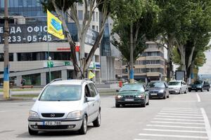 Штрафы для владельцев машин на еврономерах должны вступить в силу на этой неделе