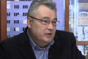 Вокзал, який запрацював у Донецьку, – одна з "ластівок". Відбувається інтеграція "республік" в економічне тіло РФ. Це дуже небезпечний прецедент