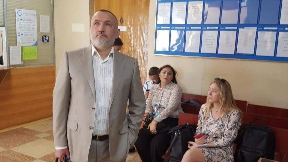 Кузьмін приїхав на суд у Черкаси