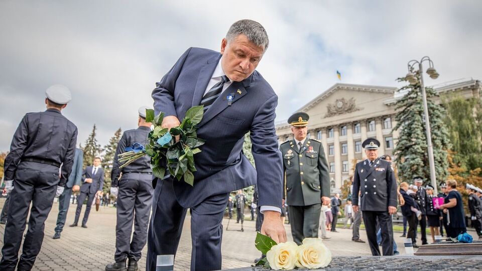 Аваков рассказал о потерях среди правоохранителей
