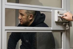 До 2014 року Саттаров служив у спецпідрозділі "Беркут"