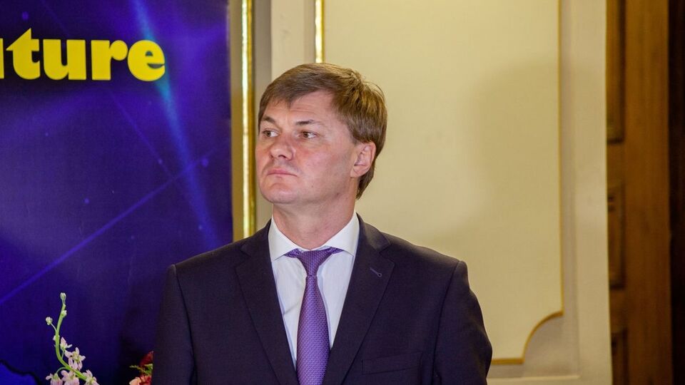 Власова звільнили 22 серпня