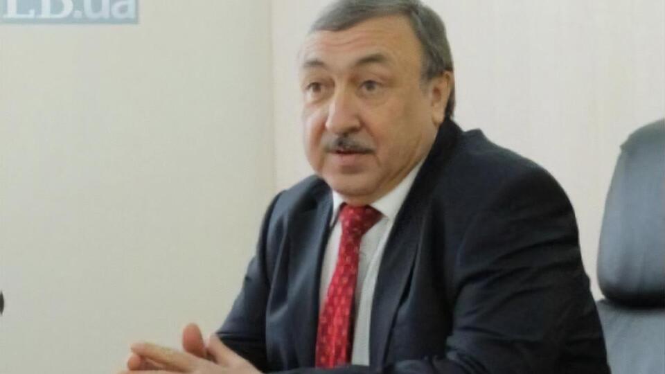 Татьков проживає в Австрії