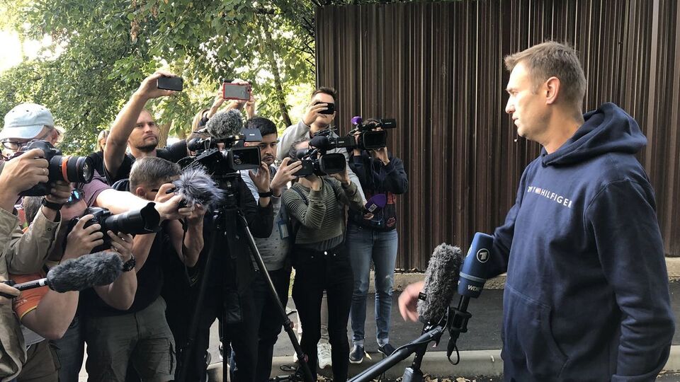 Начальник спецприймальника вимагав додати до строку арешту час, проведений Навальним у лікарні, проте суд відмовив