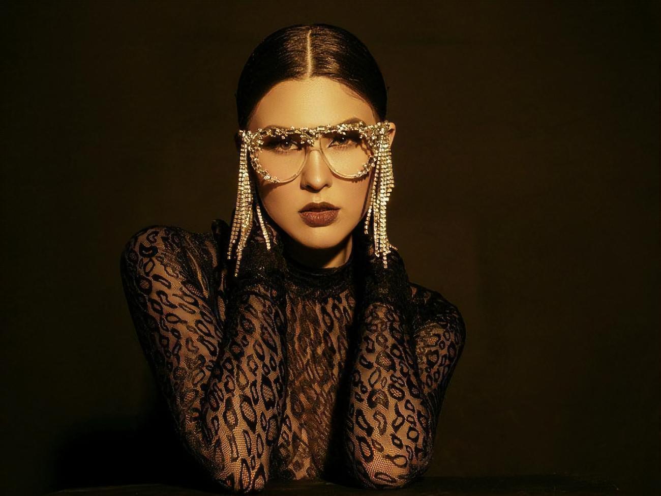 Maruv: Брудні танцюристи