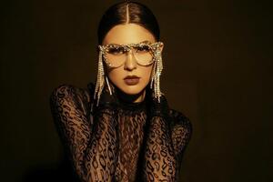 Maruv: Брудні танцюристи