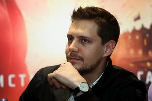 Запрет на въезд в Украину, вероятно, связан с тем, что Бикович посещал оккупированный Крым