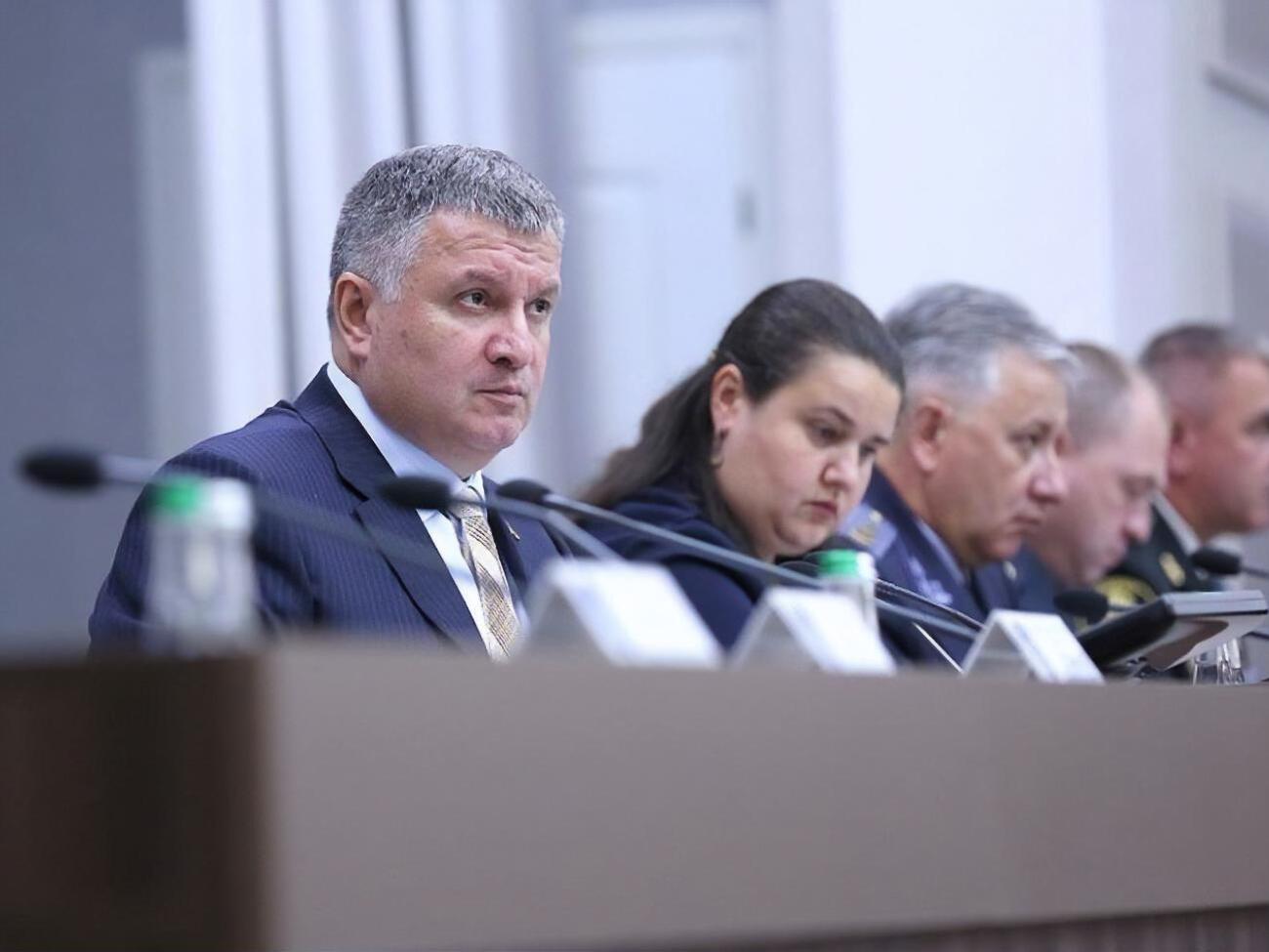 Аваков&nbsp;ожидает от главы Национальной полиции Украины соответствующих представлений до конца сегодняшнего дня