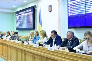 23 августа ЦИК зарегистрировал 75 народных депутатов