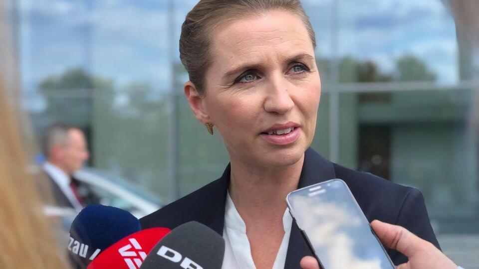 Фредеріксен кілька разів підкреслювала, що продаж Гренландії не обговорюється