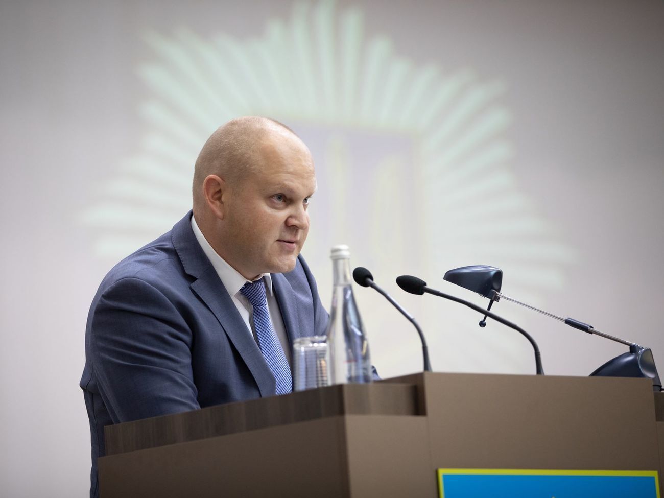 Грибовський зазначив, що МВС змушене було ввести на "Форт" тимчасову адміністрацію