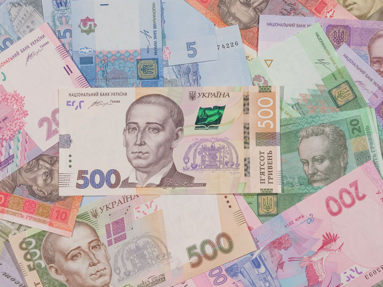 Чаще всего подделывают купюры в 500 грн