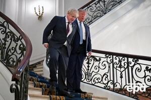Трамп і Джонсон беруть участь у 45-му саміті лідерів країн "Великої сімки" у Франції