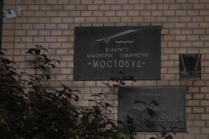 Ряд офисов в здании сдаются в аренду