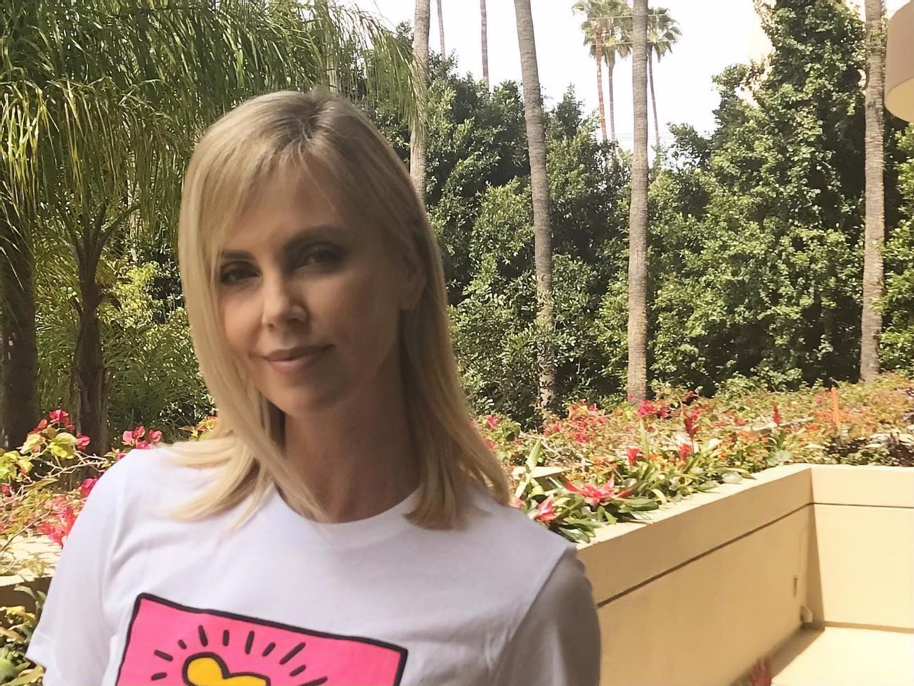 Терон: Мы не хотим уезжать