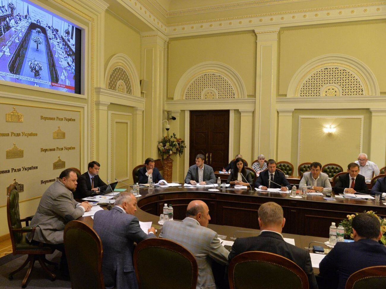 Підготовча група ще не до кінця визначилася із представництвом фракцій у комітетах