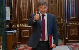 Данилюк сказал, что у службы финансовых расследований может быть "креативное название"