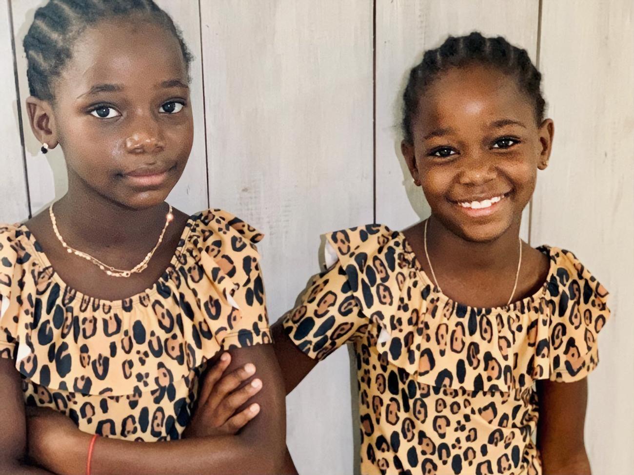 Стелле и Эстер исполнилось семь лет