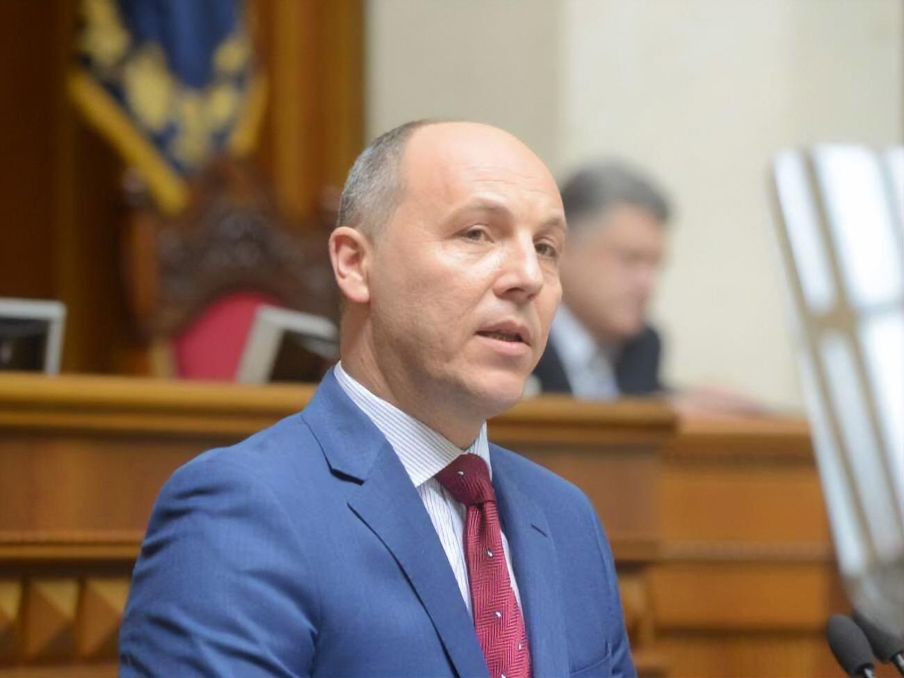 Парубий: Я безотлагательно подписал Избирательный кодекс