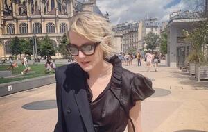 Литвинова: Любимый композитор и певица, будь счастлива! Скользи!